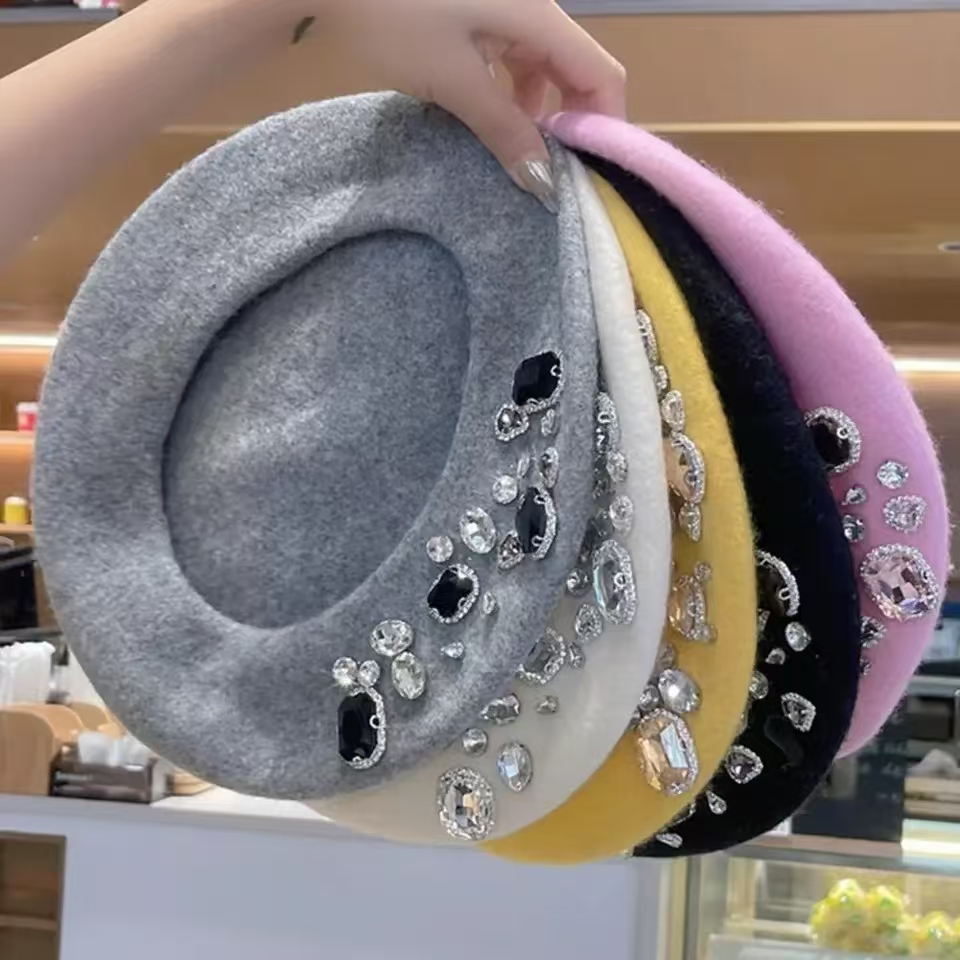 French Beret Thick Rhinestone  - огляд і ціна Beret French Wool
